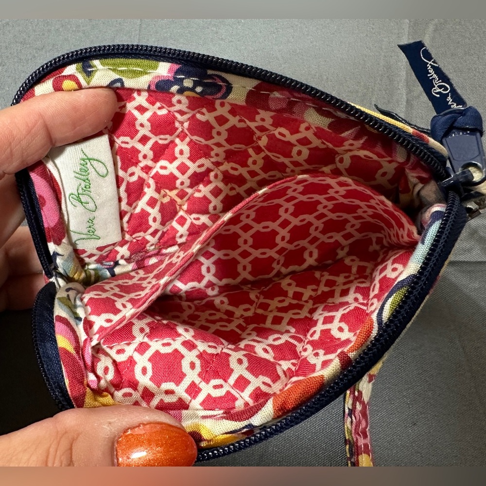 Vera Bradley Hope Garden All-In-One Wristlet - Picture 3 of 6